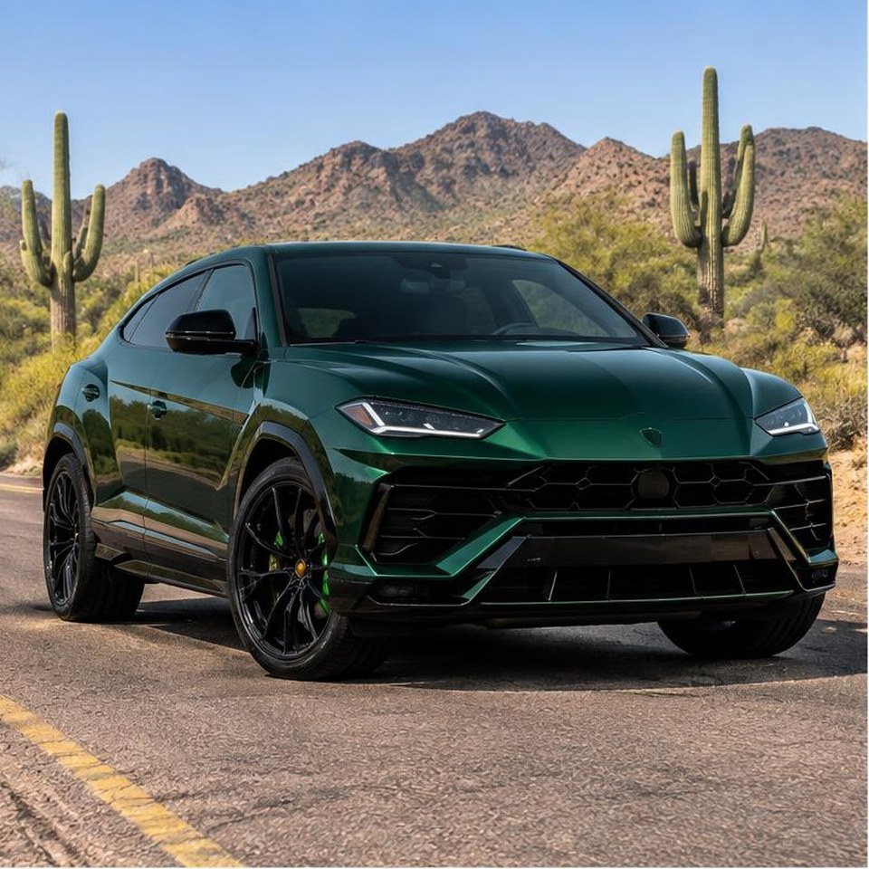 2024 Lamborghini Urus S